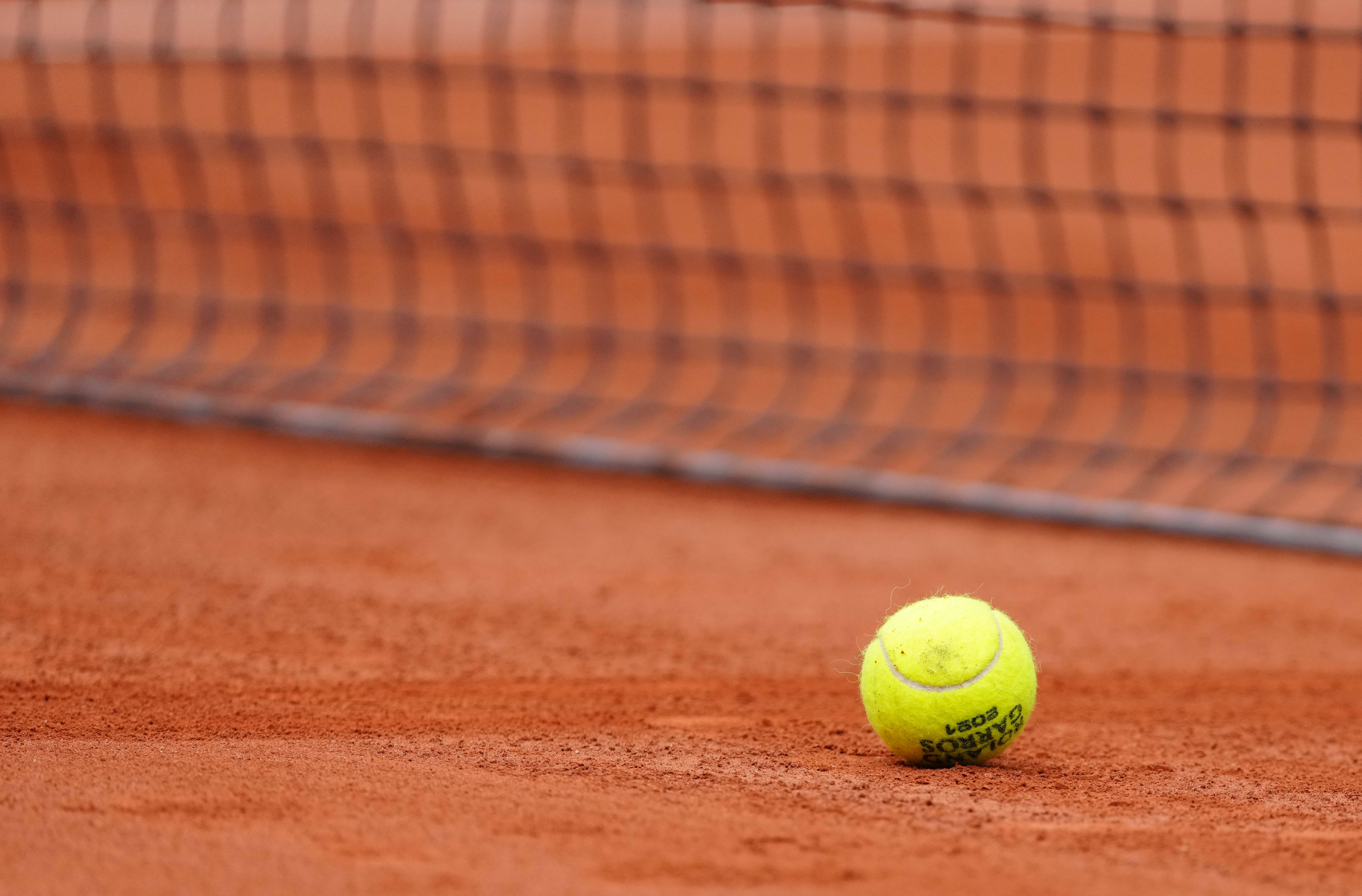 现代足球标 现代足球标