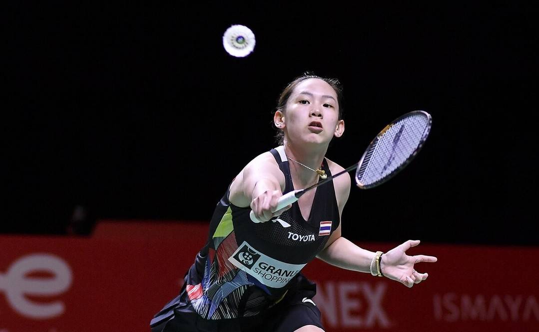 最终捧起荣 最终捧起荣